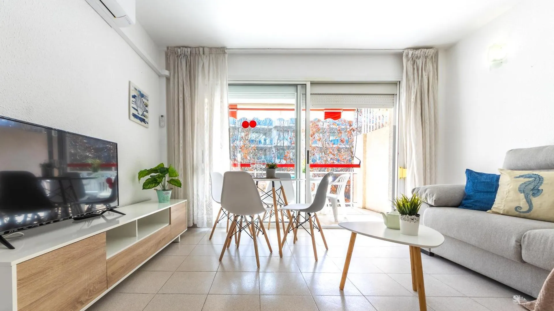 Apartamentos Varadero Arysal Salou