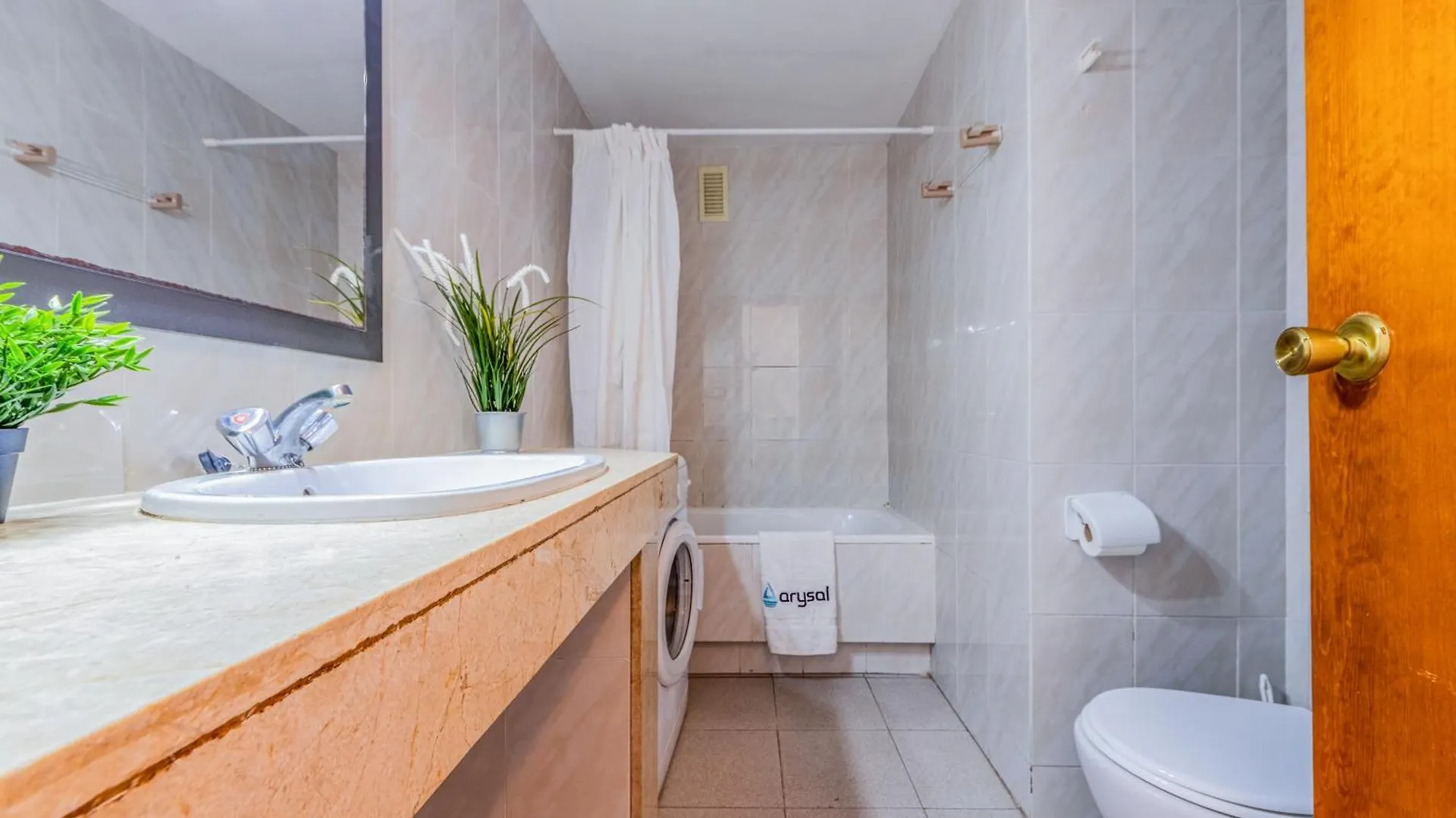 Apartamentos Varadero Arysal Salou
