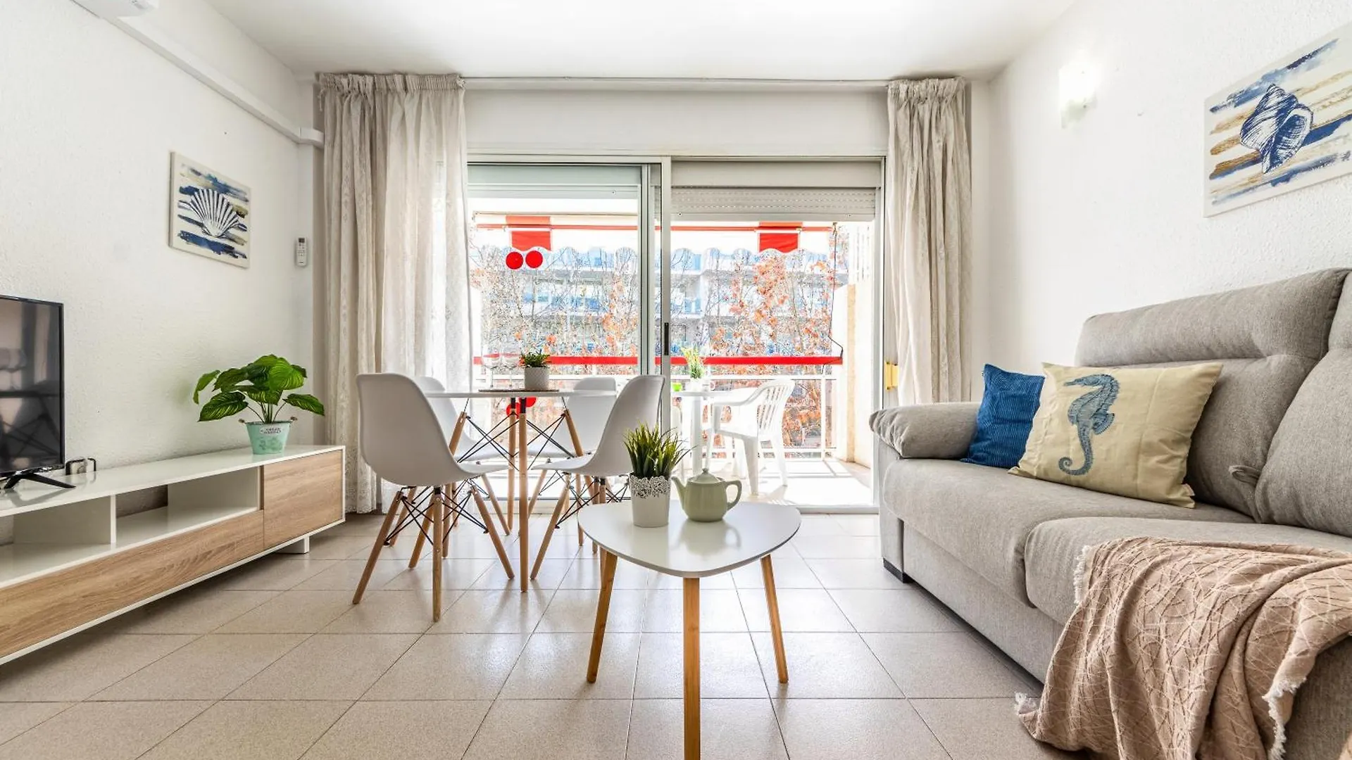 Apartamentos Varadero Arysal Salou 0*,